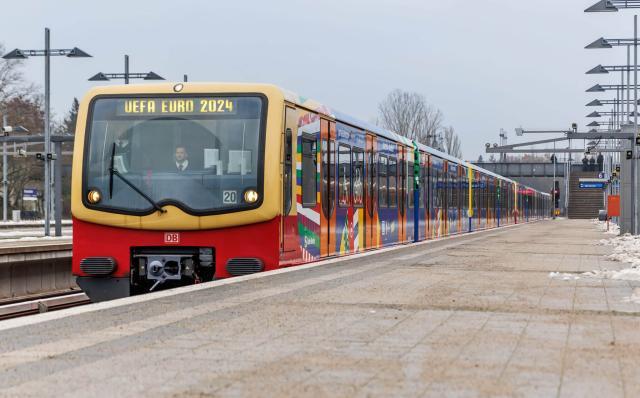 1718707228493043899.jpg 1718707221603.jpg