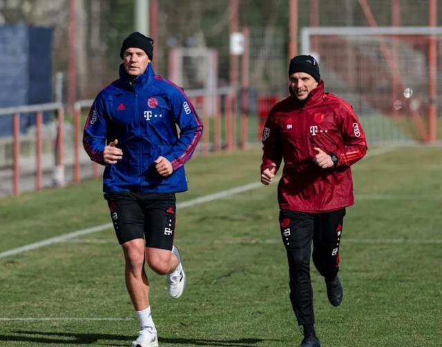 1645526747114035038.jpg 1645526747114035038.jpg